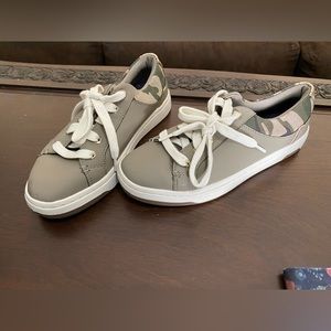 Sperrys shoes. Never worn